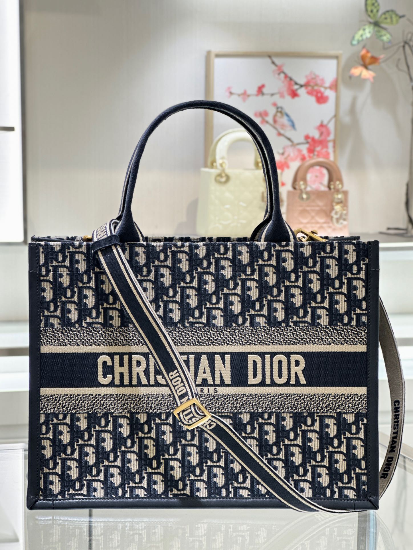 Túi Dior Tote Đựng Sách Cỡ Trung 