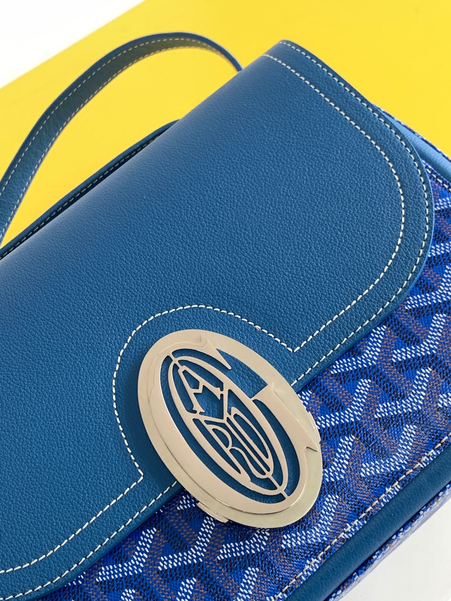  Goyard Saint Honore 1100  (blue) 