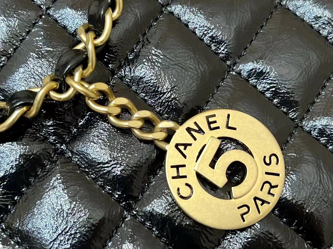 Túi Xách Chanel AS3710 Màu Đen