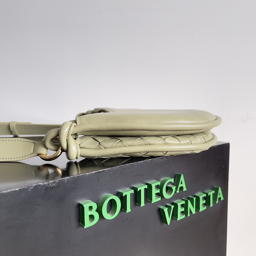 Túi Xách Nữ BV Gemelli 796638 Màu Rêu 