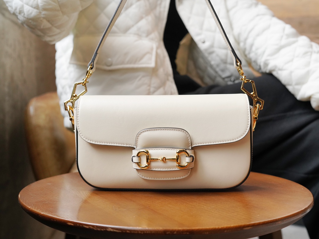 Sac à épaule Gucci Horsebit 1955 petite taille 735178( White) 