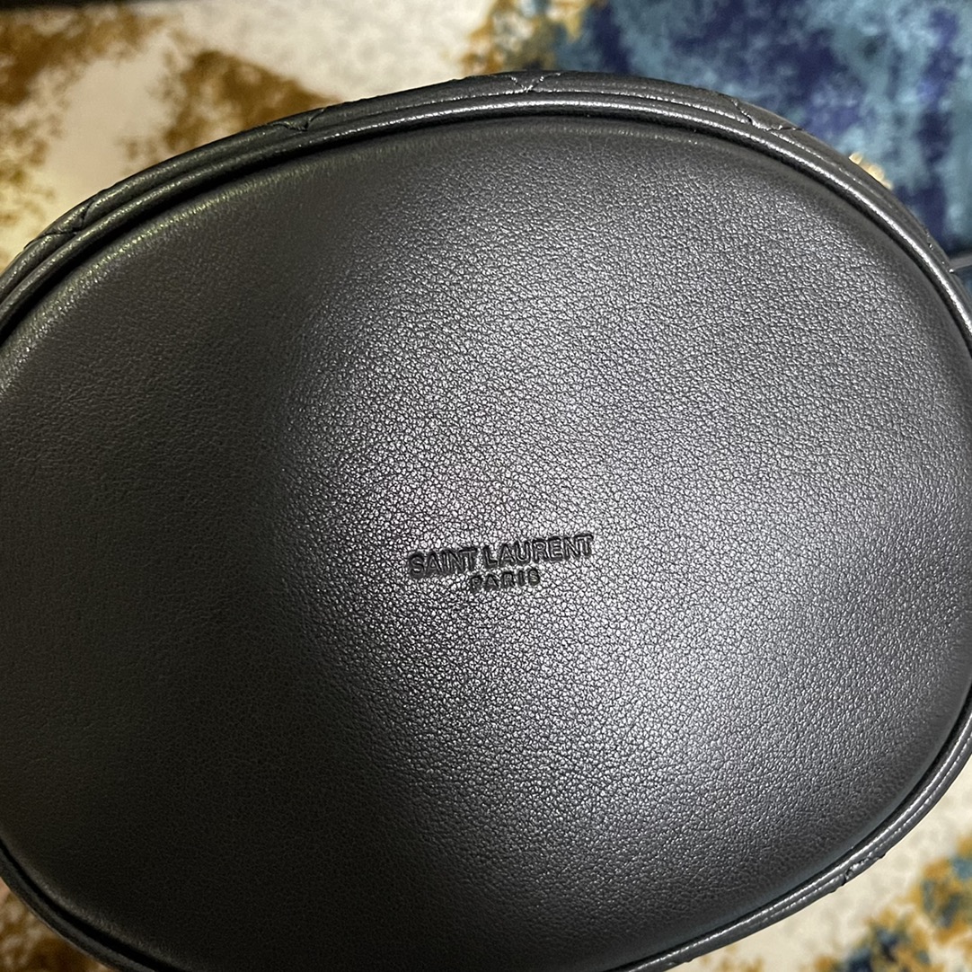 YSL GABY 763961
