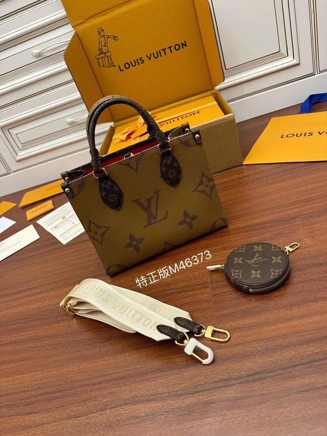 Túi xách Tay Nữ Louis Vuitton LV On The Go M46373 Màu Nâu
