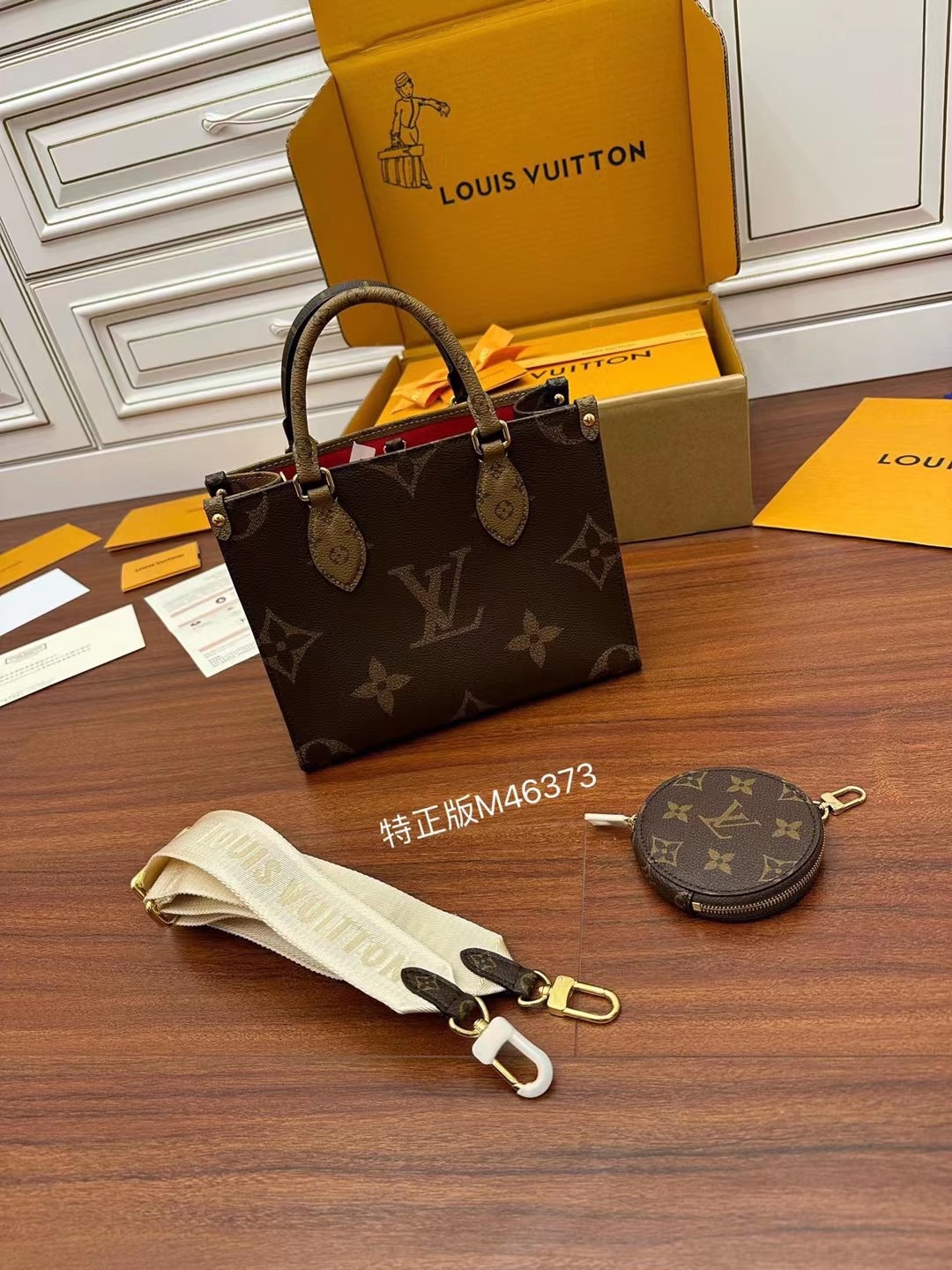 Túi xách Tay Nữ Louis Vuitton LV On The Go M46373 Màu Nâu