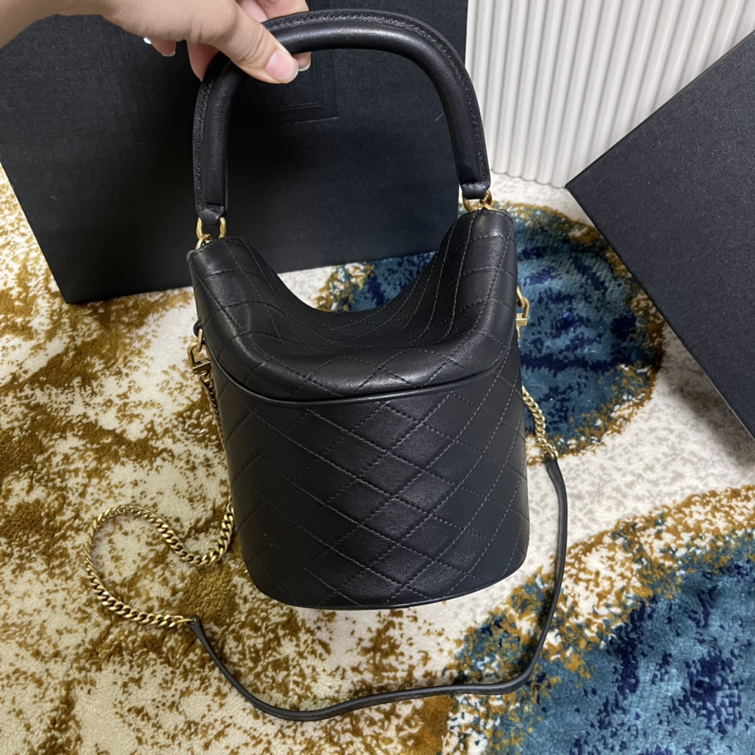 YSL GABY 763961