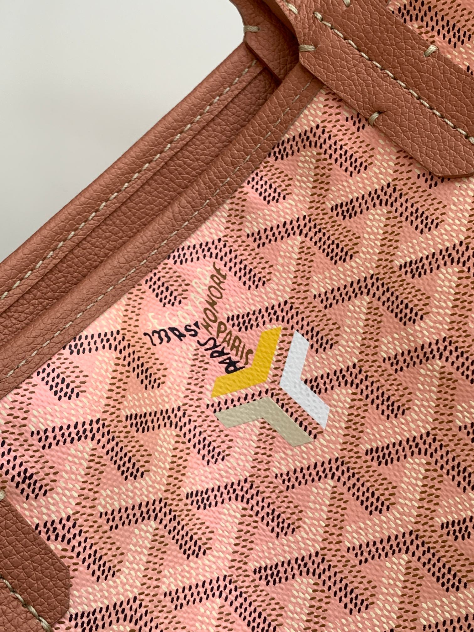 Túi xách Goyard 8003 màu hồng 